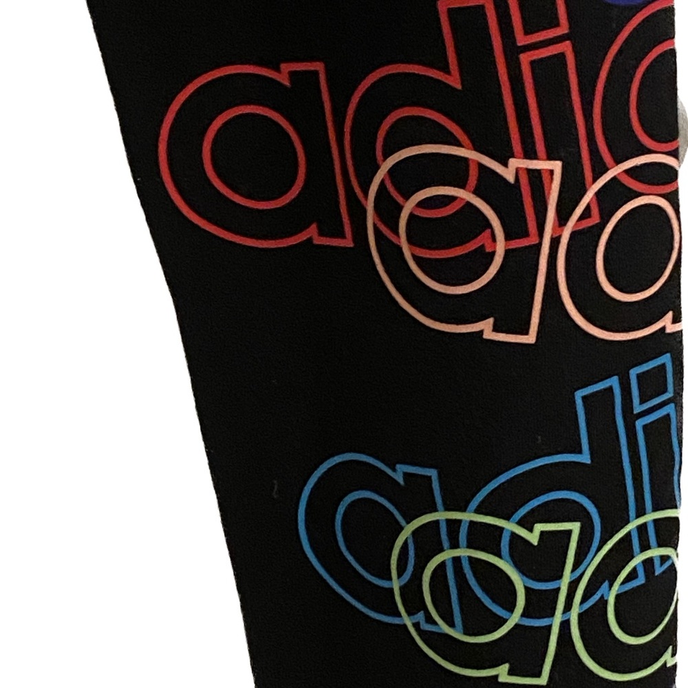 Girls Adidas Leggings & Justice T-shirt set